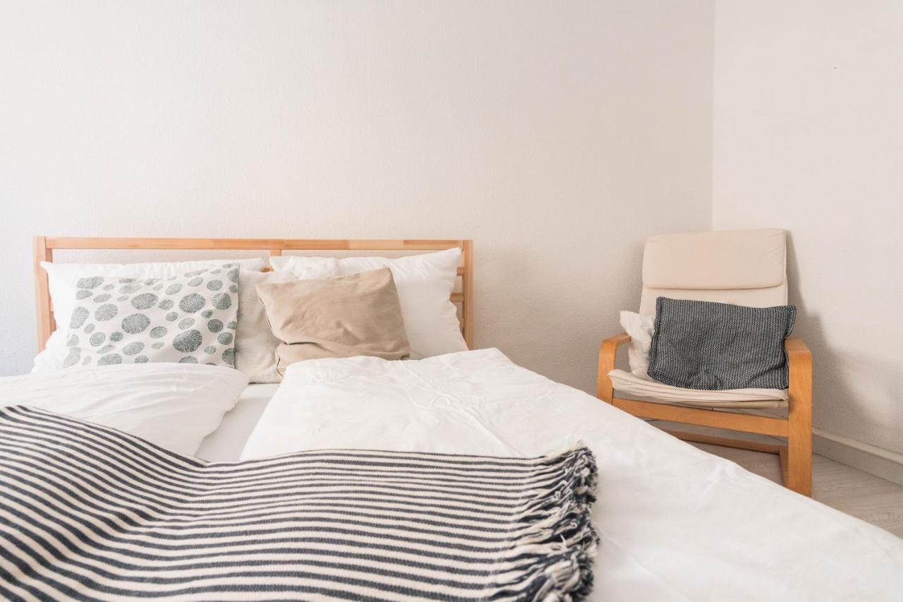 Gemutliche 45M² Wohnung Mit Netflix & Disney+ 埃尔福特 外观 照片